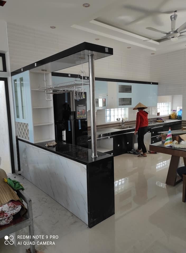 mau-tu-bep-co-quay-bar1 Vietkit Home chuyên làm tủ bếp có quầy bar uy tín