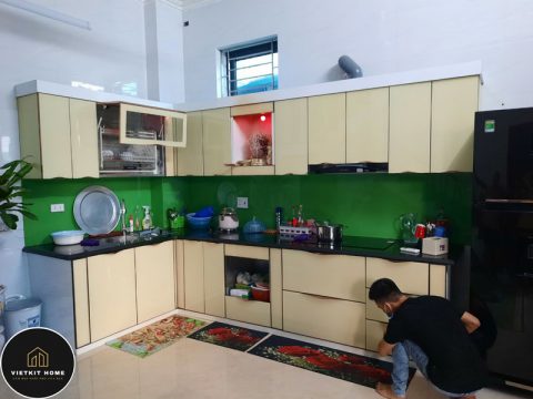 Tủ bếp inox cánh kính