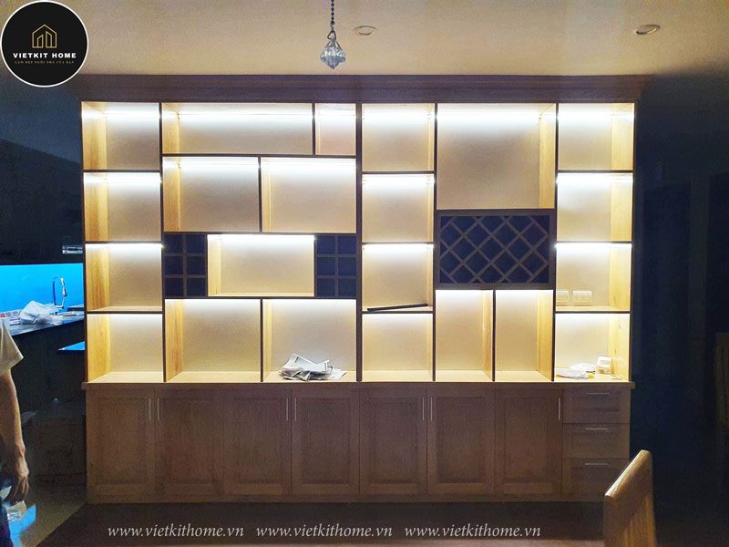VIETKIT HOME Làm Tủ Rượu Hiện Đại Tại Long Biên Hà Nội. Cam kết 100% khách hàng hài lòng với dịch vụ của chúng tôi.