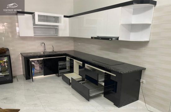 VIETKIT HOME làm tủ bếp đã có bệ bê tông giá rẻ nhất Long Biên Hà Nội.