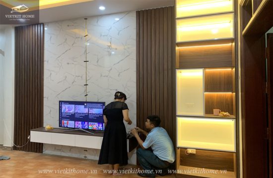 Vách Tivi đẹp 2023-Nhà Anh Nhiên tại Ngọc Thụy Long Biên