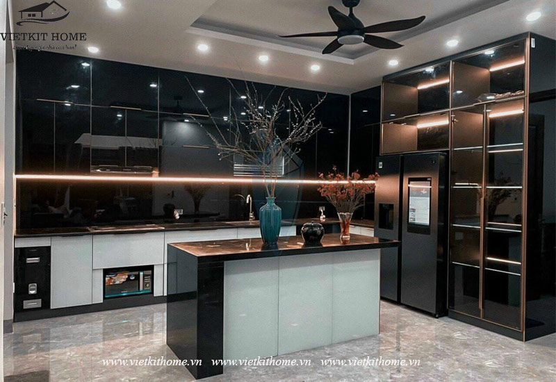 Tủ bếp inox cánh kính 2024 Hot nhất-Vietkit Home