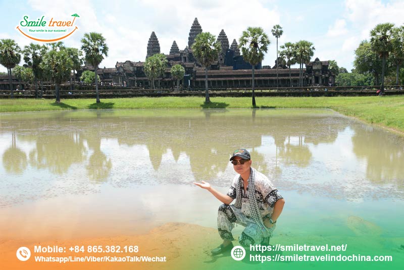 Angkor-wat-views-Siem-Reap-smiletravel