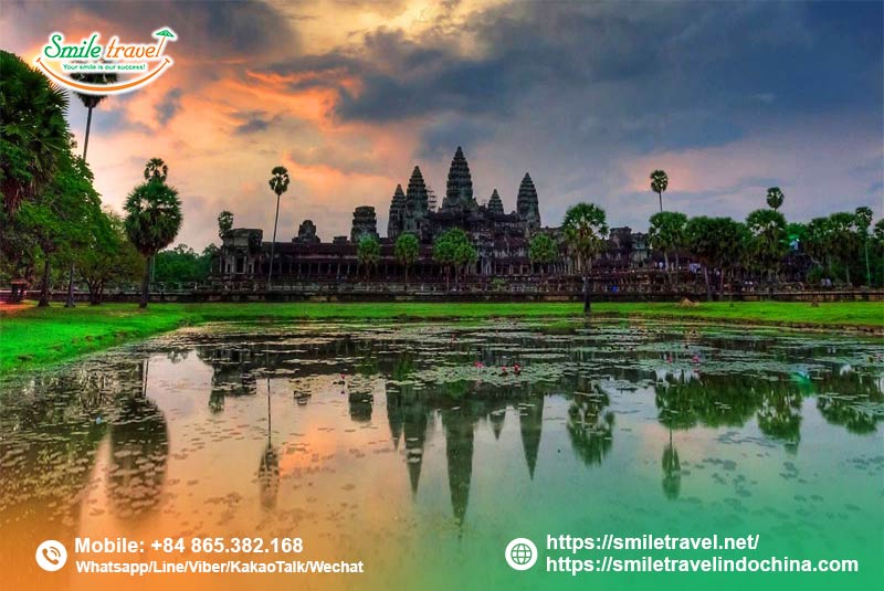 Angkor-wat-views-Siem-Reap-smiletravel