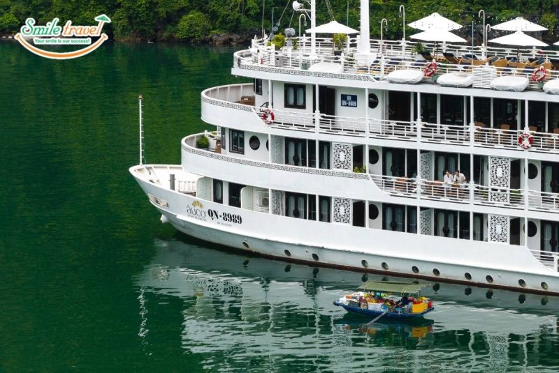 overview2-au-co-cruise-smiletravel-dulichnucuoi
